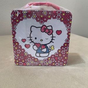 Brand New Hello Kitty Lunch Box